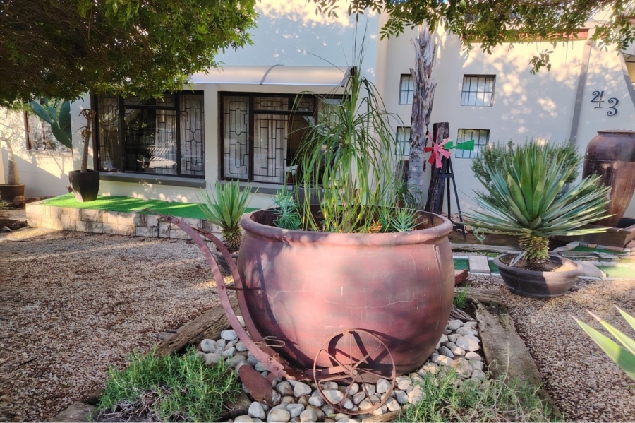 3 Bedroom Property for Sale in Moorreesburg Western Cape
